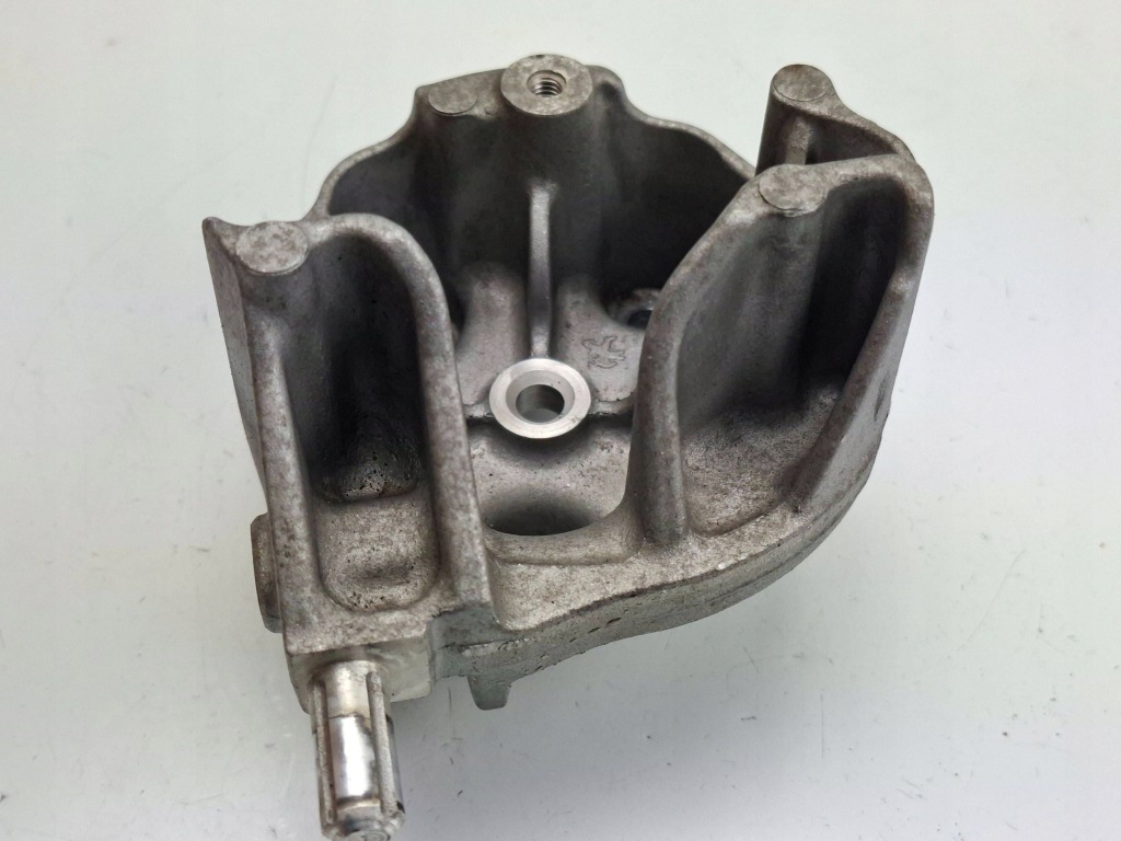 фото №7, Кронштейн насоса пального citroen c3 aircross 9824088780