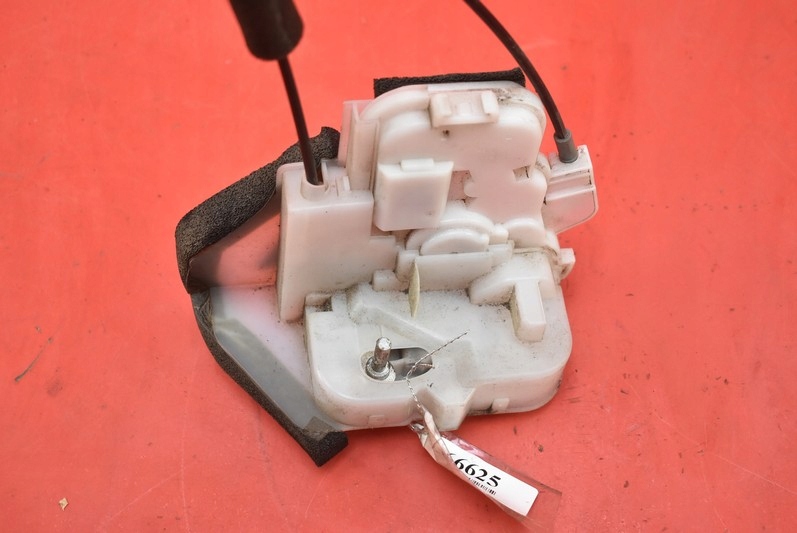 фото №1, Замок дверь правый задняя subaru legacy 5 v kombi 12r