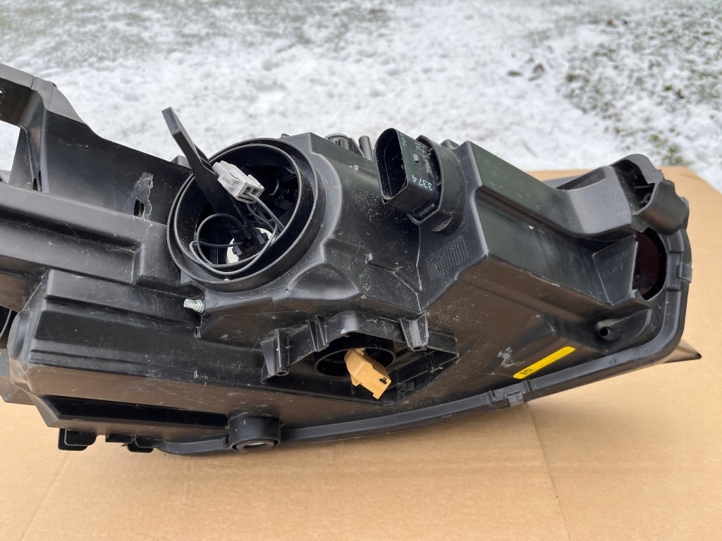 Лампа левая eu audi tt 8s0 ксенон 2014 - 2019 . Недорого