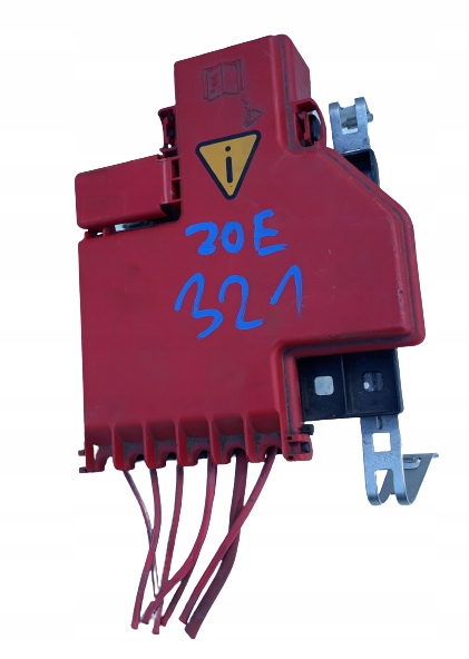 фото №1, Renault zoe клемма плюсовая +