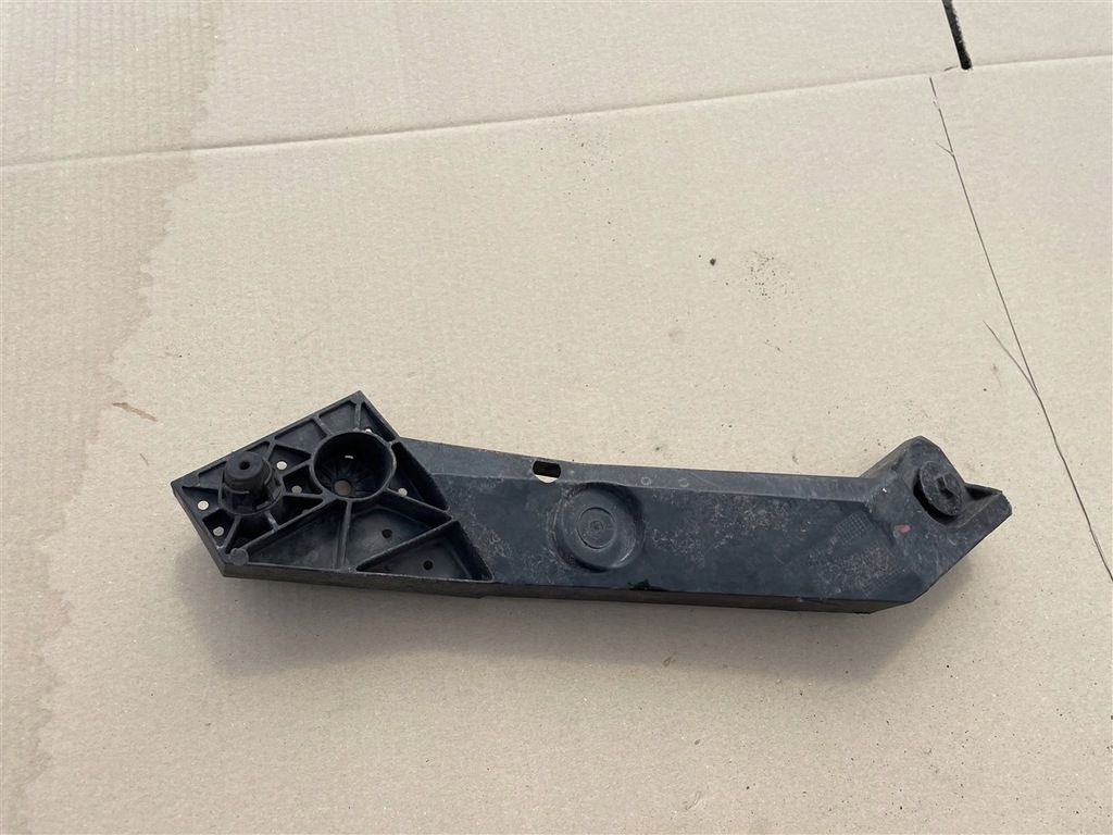 фото №1, Направляющая кронштейн поперечина передний левый перед renault trafic 3 iii 14-19r