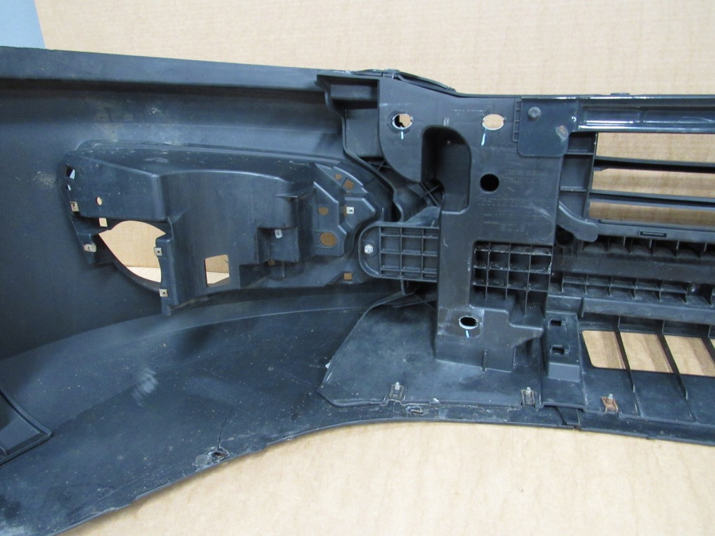 Iveco daily lifting 2019-2024 бампер перед передний Оригинал