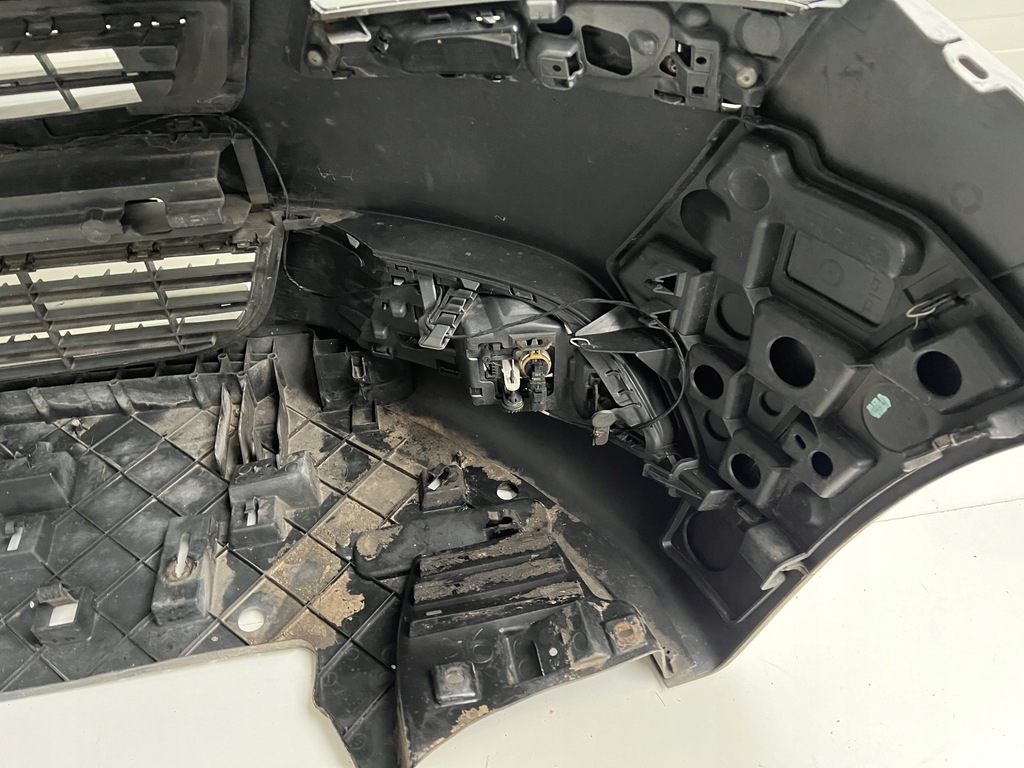 фото №13, Бампер передний перед peugeot 5008 i