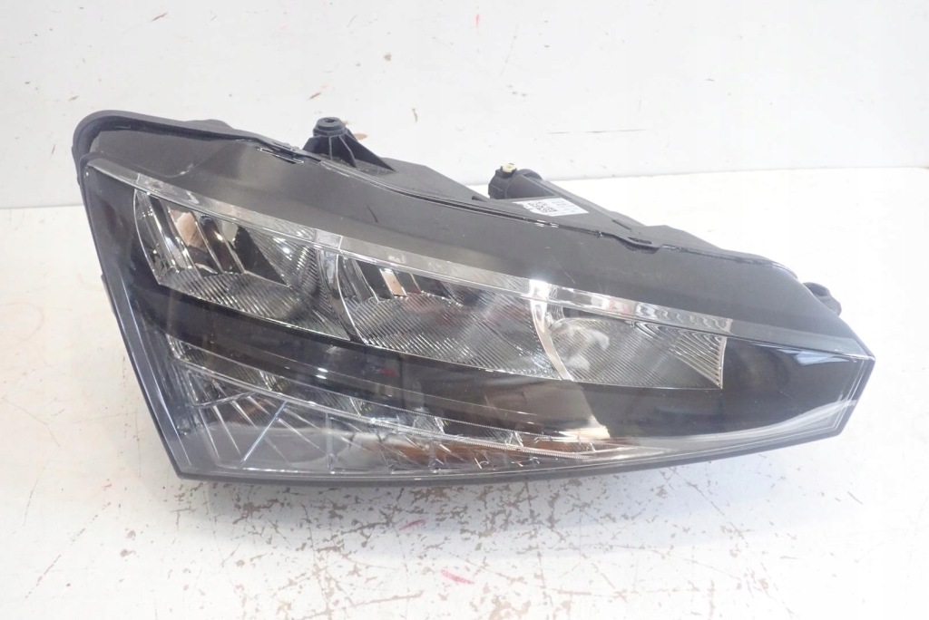 фото №1, Лампа перед правая skoda scala 2019- full led