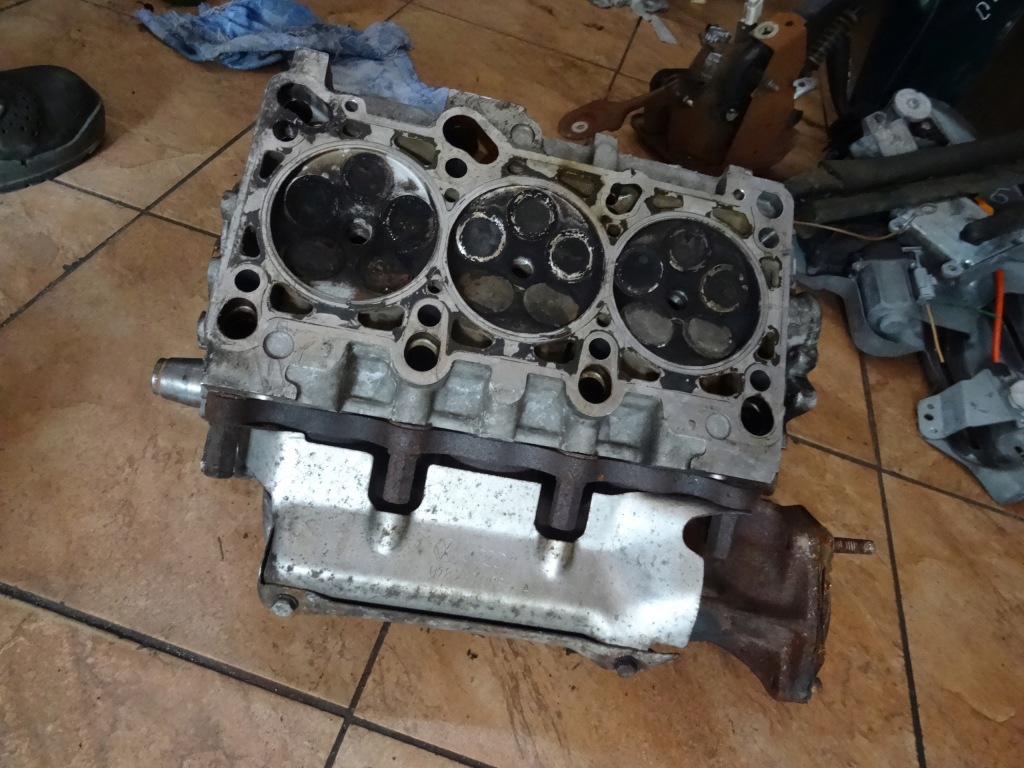 Audi a6 c5 2.4b головка правая 078103373 с Разборки