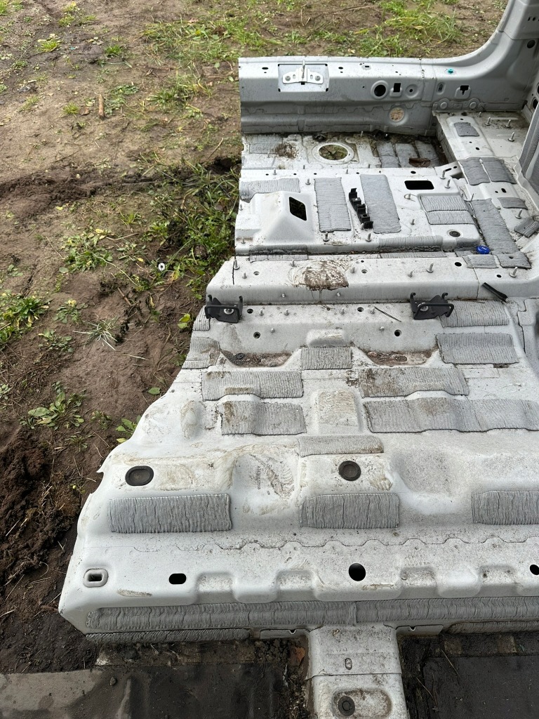 фото №9, Крыло левый задняя, четверть задняя, крыло, блок двигателя mercedes eqa w243 c149