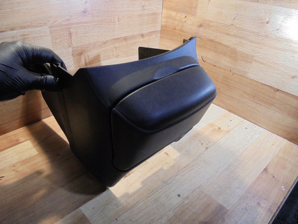 фото №8, Бардачок кронштейн na напої nissan micra k12 68930-ax700