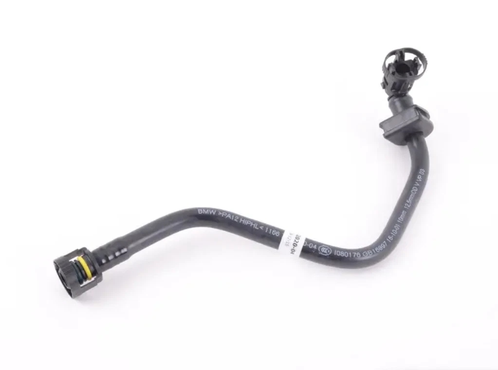 фото №1, Bmw 3 f30 f80 труба вакуумa 11667602020 7602020