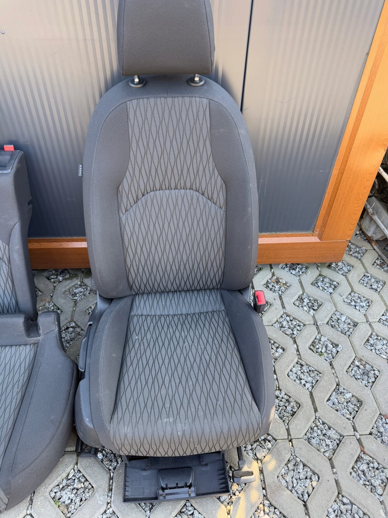 фото №6, Seat leon iii hb 5 дверь 5f сиденья заднее сиденье комплект сидений