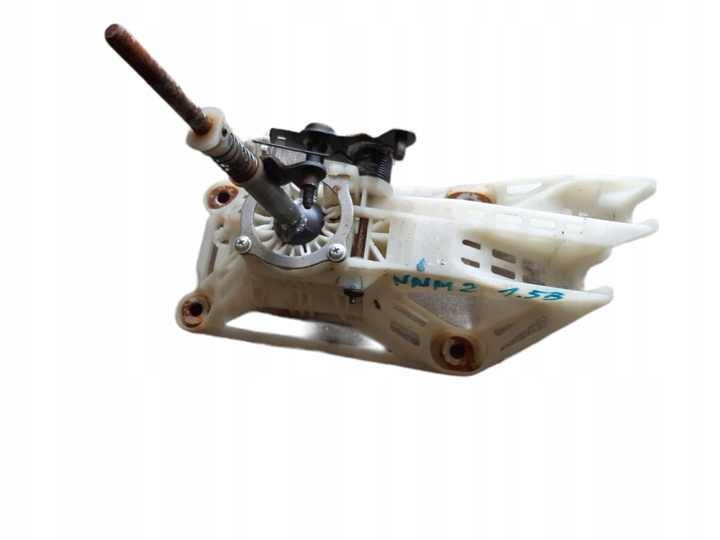 фото №1, Mazda 2 dj 14- выборщик домкрат передач