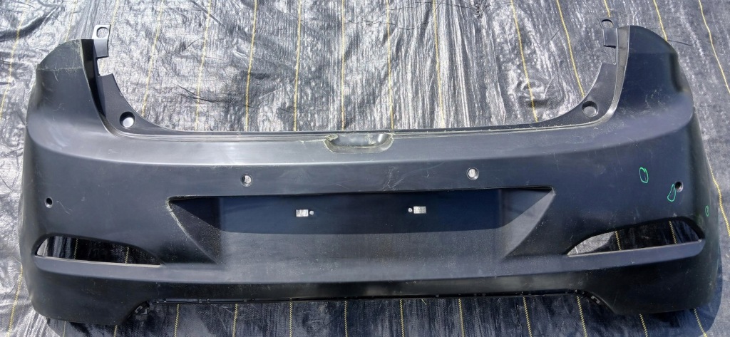 Купить Hyundai i20 2 14- бампер задняя задний под pdc оригинал