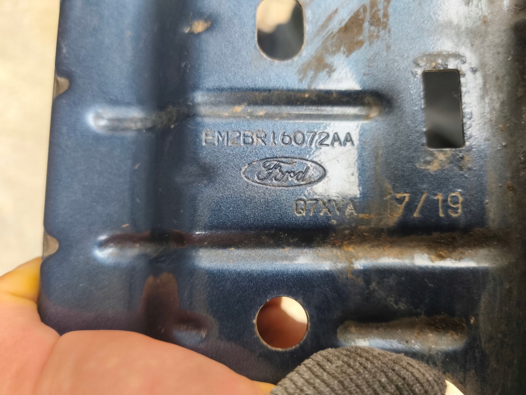 Крыло  перед передний ford s-max s max mk2 2015- em2br16072aa Цена