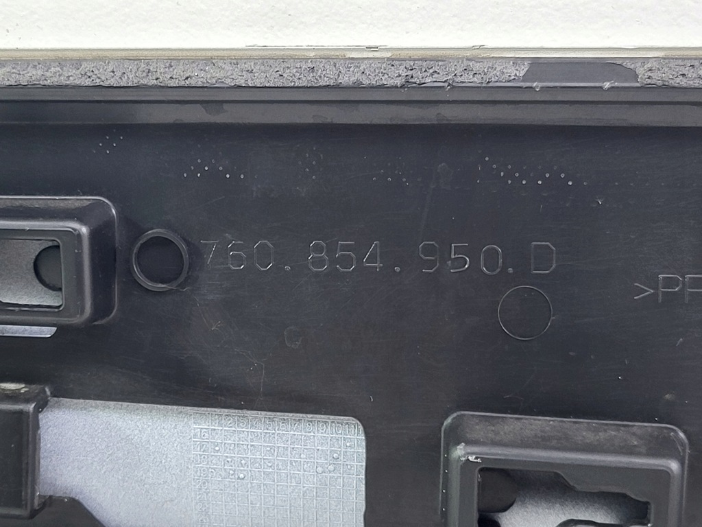 фото №5, Vw touareg iii молдинг дверь правый задняя 760854950d