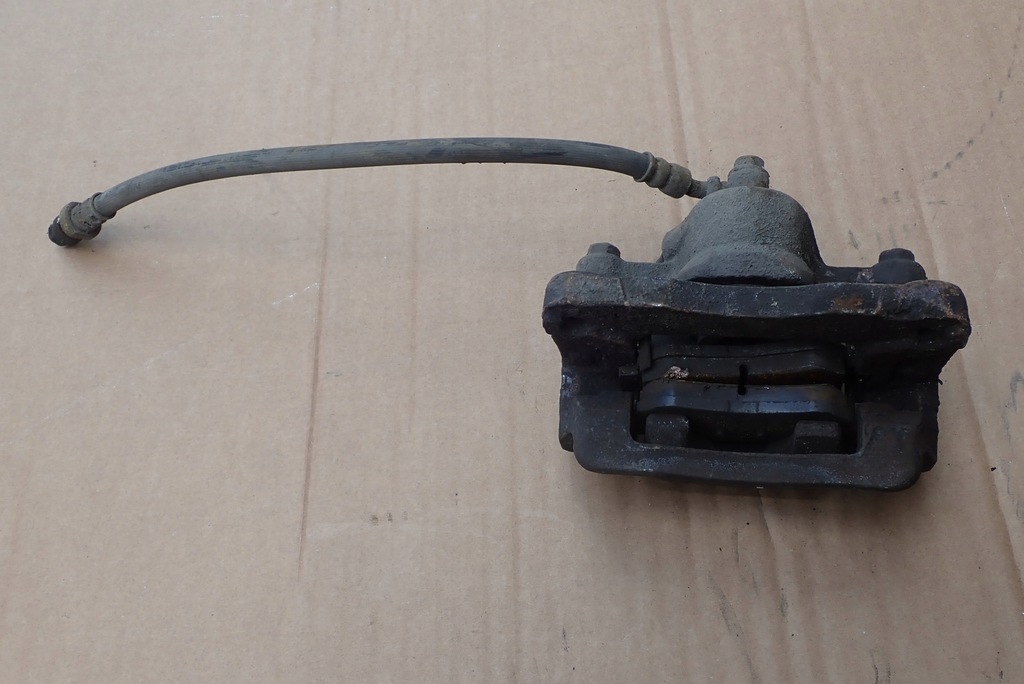 фото №6, Hyundai trajet супорт гальмівний задній лівий