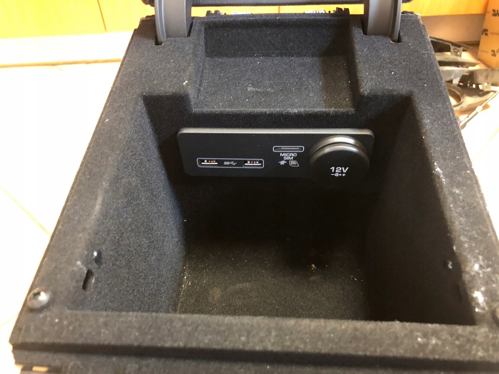 фото №5, Jaguar f-pace тунель середній hk83-045j40-a