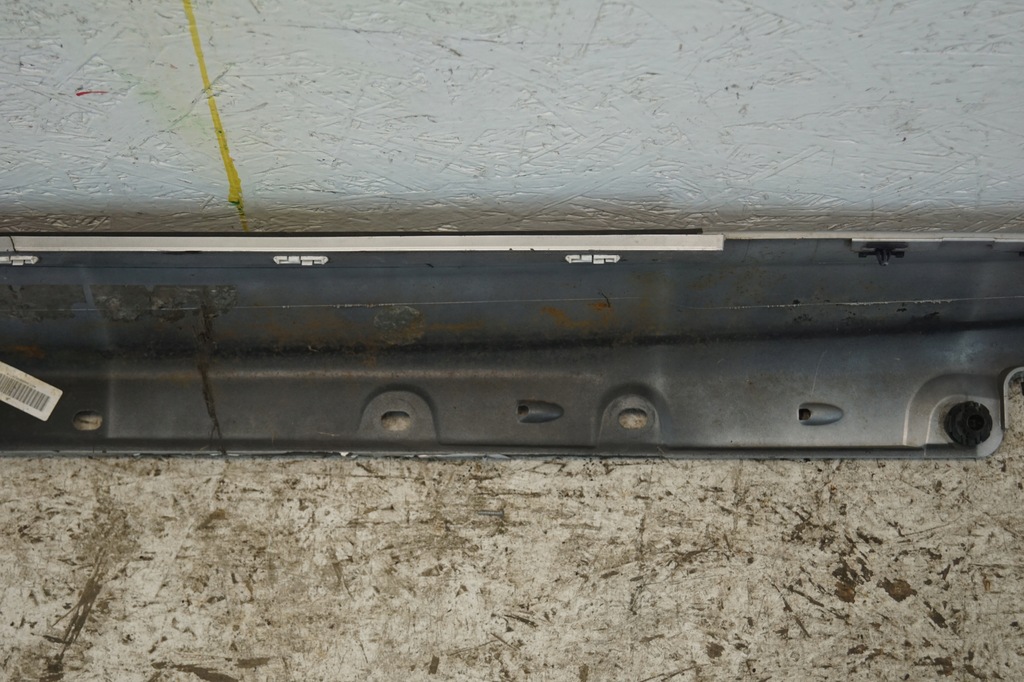 фото №8, Молдинг поріг права mercedes w203 coupe a2036900640