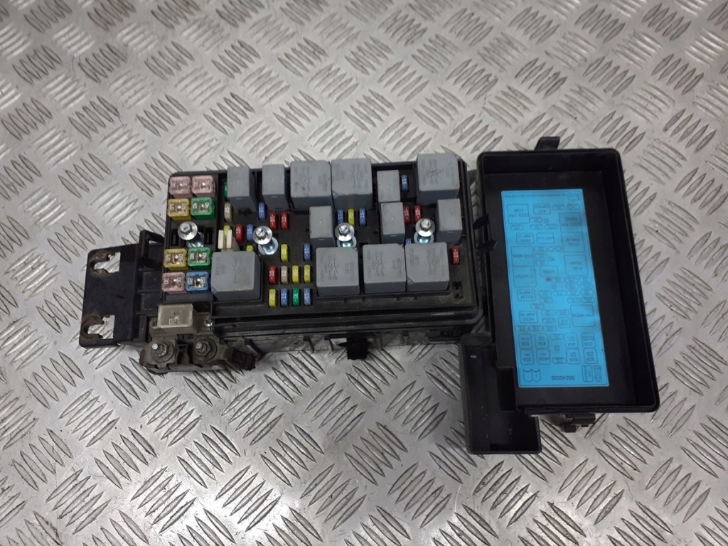 Купить Коробка предохранителей chevrolet epica 2.0 vcdi 96646698