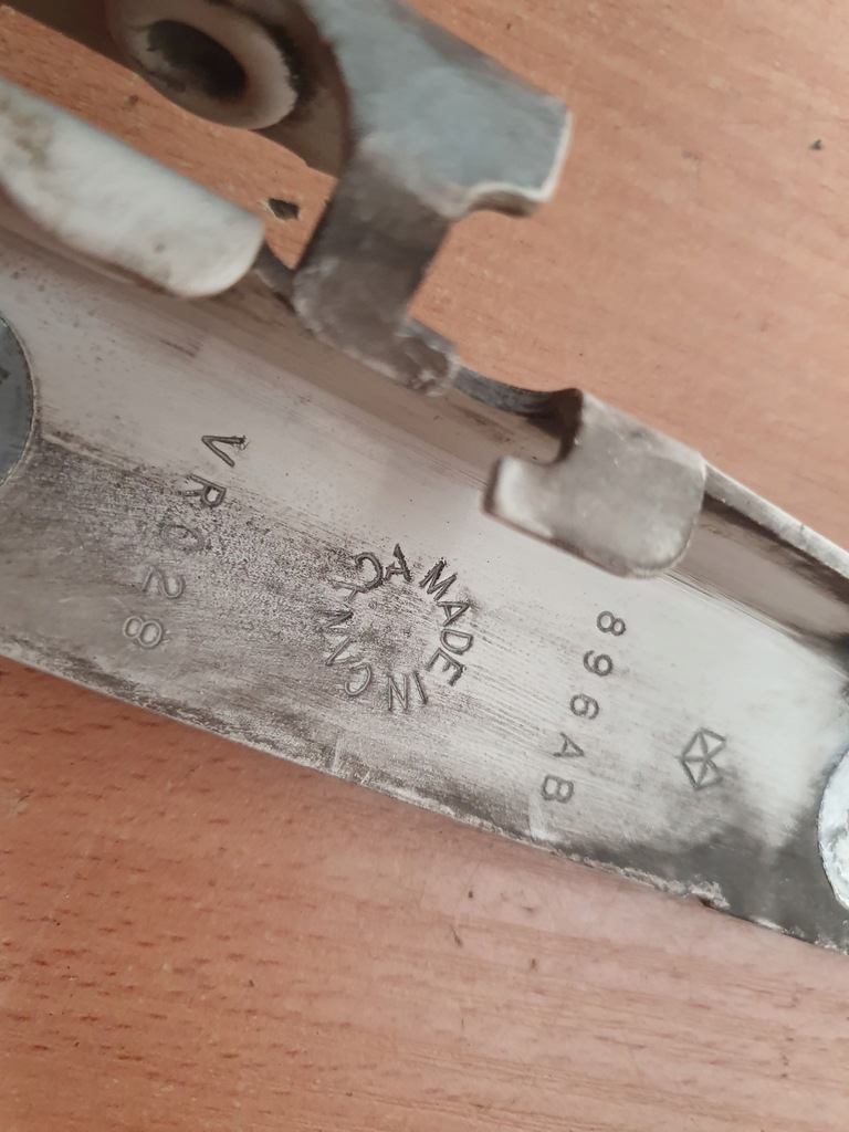 фото №5, Петля капот правый левый комплект dodge nitro 08-