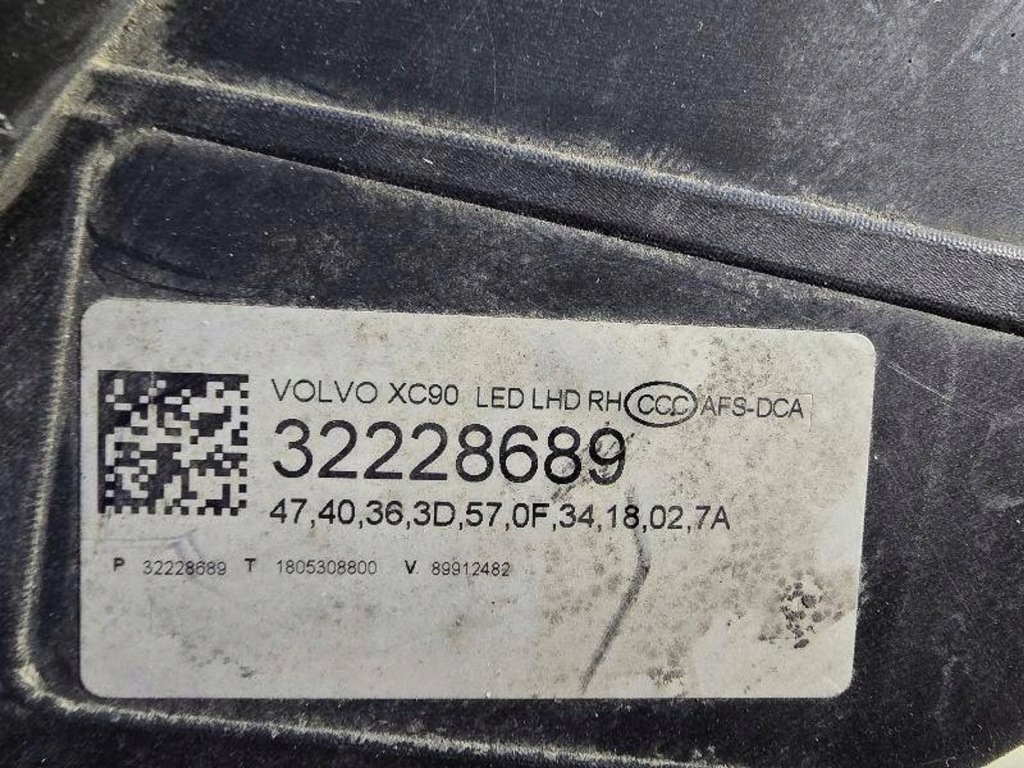 Volvo xc90 2 рестайлинг  19- full led 32228689 фара передняя перед правый Киев