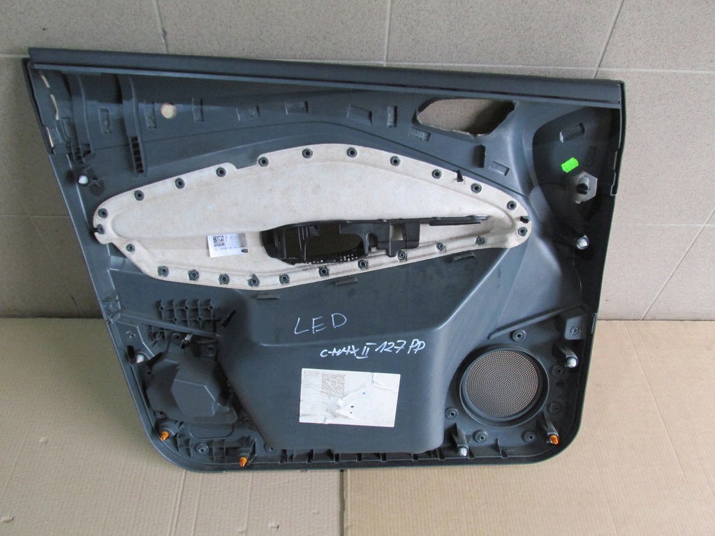 фото №7, Обивка дверь перед правая led c-max mk2 grand