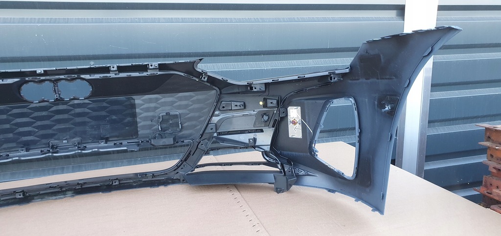 фото №11, Audi gt rs e-tron 4j3 бампер перед оригинал e145