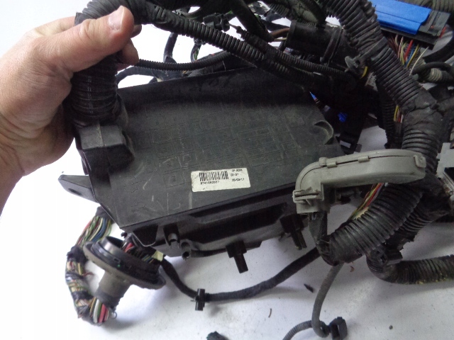 фото №3, Электропроводка отсек двигателя jeep renegade 1.4 multiair przed lift 2017 r