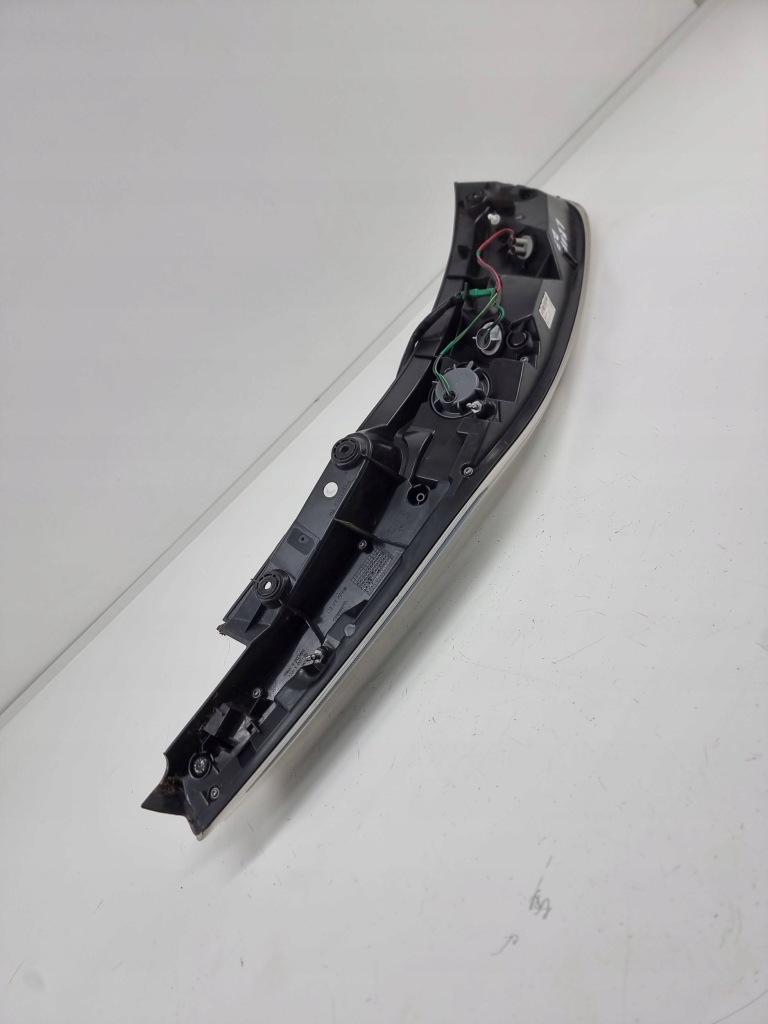 фото №12, Nissan leaf i ze0 2017 правая сторона лампа задняя