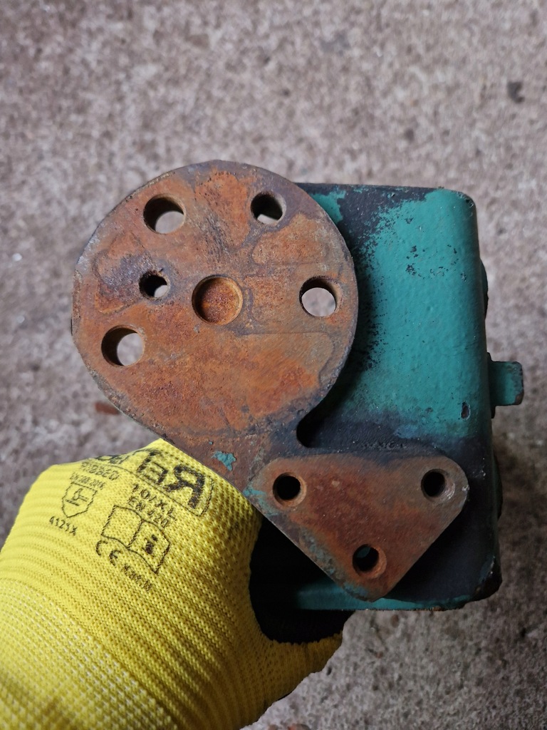 фото №3, Кронштейн кронштейн натяжителя renault gama range t volvo fm4 fh4 fmx 21861873