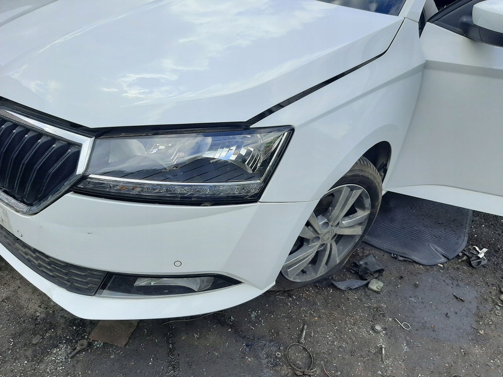 фото №9, Шторка skoda fabia 3 iii lift fl 6v9867871b czarna
