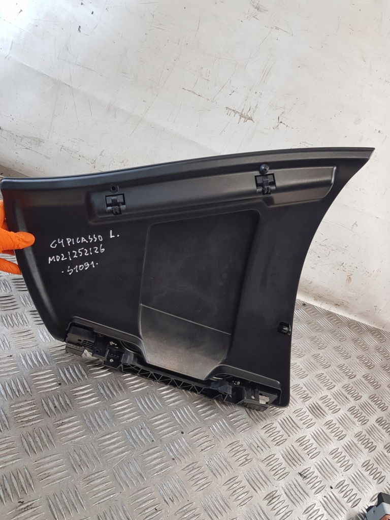 фото №10, Бардачок панелі лівий перед citroen c4 i picasso 08r-