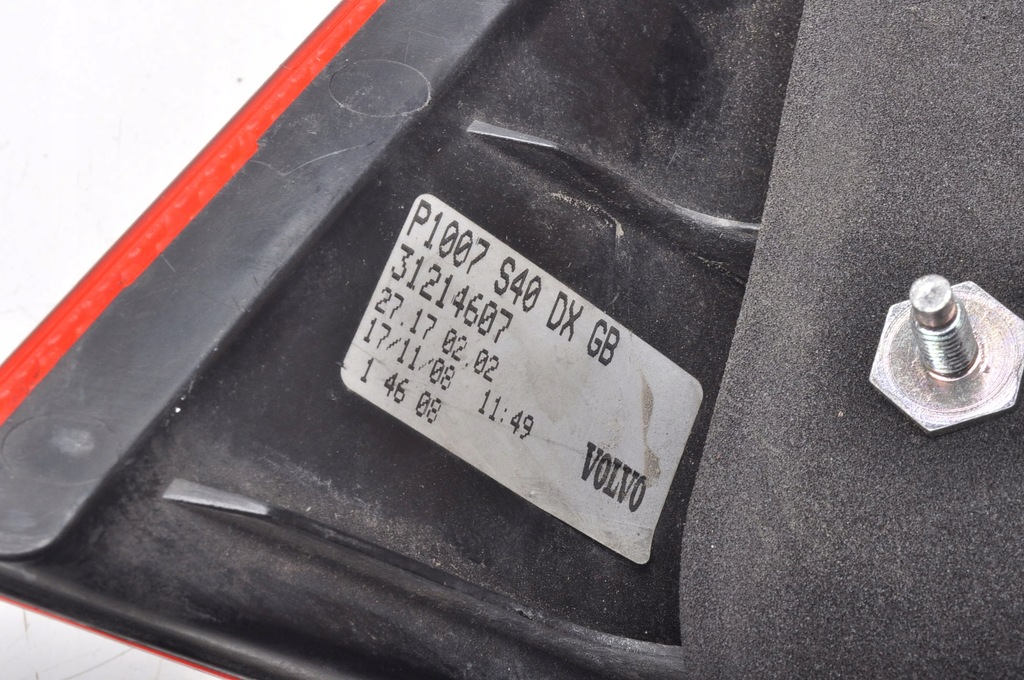 фото №11, Volvo s40 ii лампа права задня правий задня 31214607 sedan lift