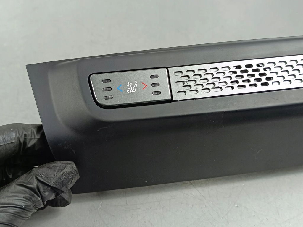 фото №8, 2020 ssangyong musso вимикач підігрів сидінь 8540036091