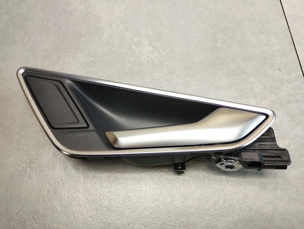 фото №1, Audi q4 e-tron ручка внутрішня права перед 81a837020c