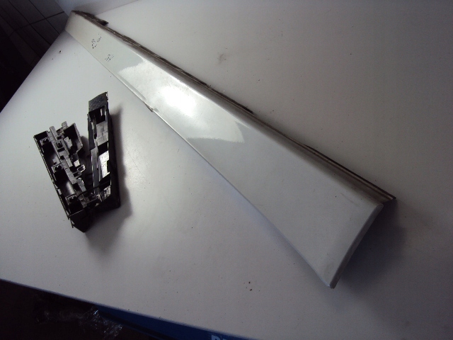 фото №1, Молдинг порог правая направляющие bmw serii 3 f30 a96