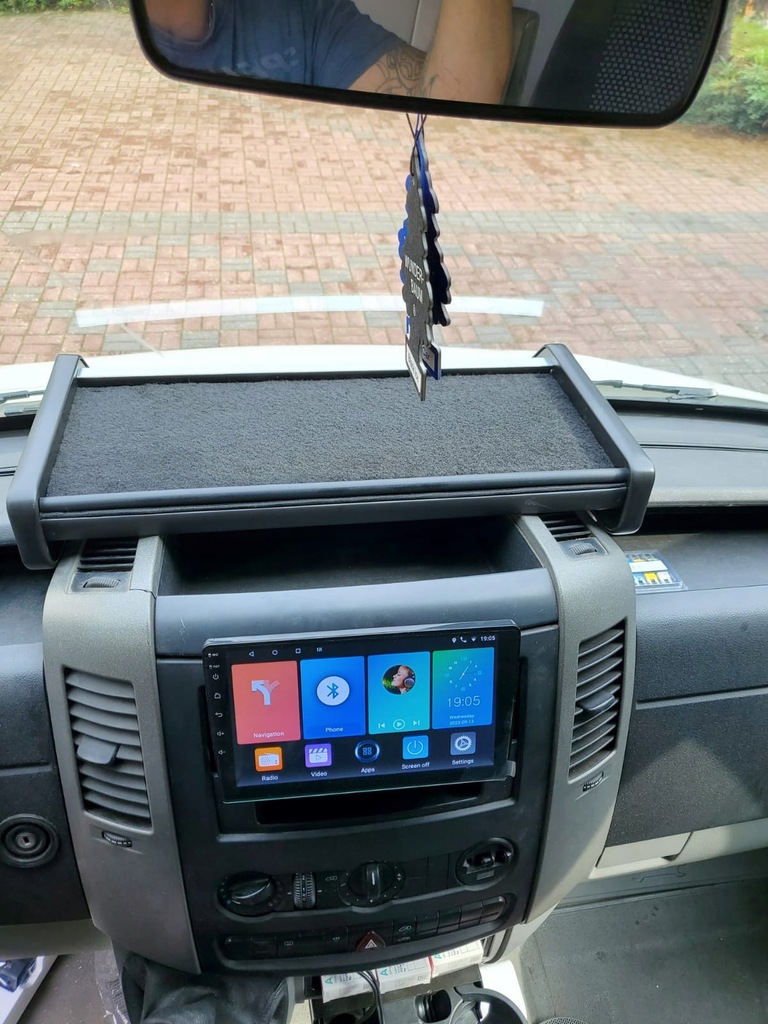 фото №1, Полка na приборная панель vw crafter 2006-2017r.