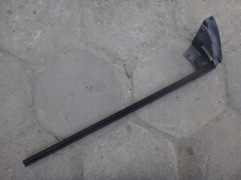 фото №1, Прокладка правая уплотнитель внутренняя bmw z4 e89