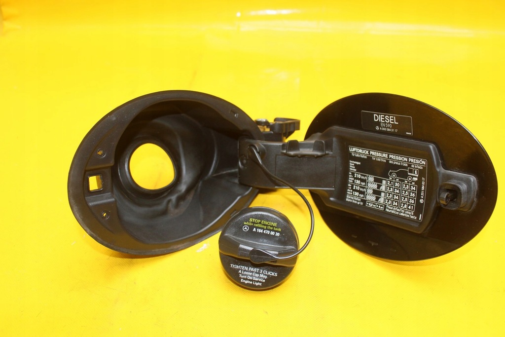 фото №6, Крышка заливной топлива mercedes w251 a2516300167