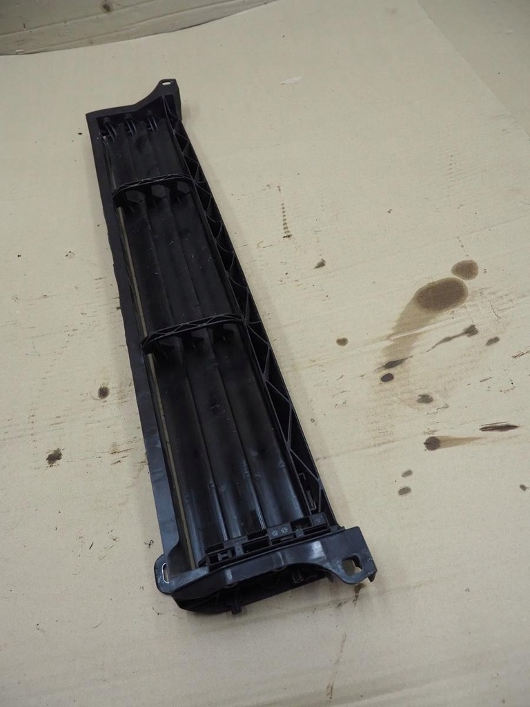 фото №13, Audi etron e-tron впуск повітря жалюзі 4ke121223