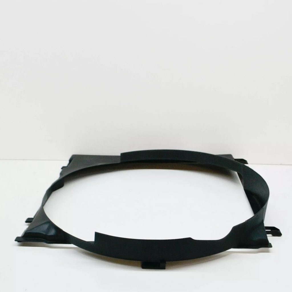 Mercedes benz e w210 fan кожух a2105050455 с Разборки