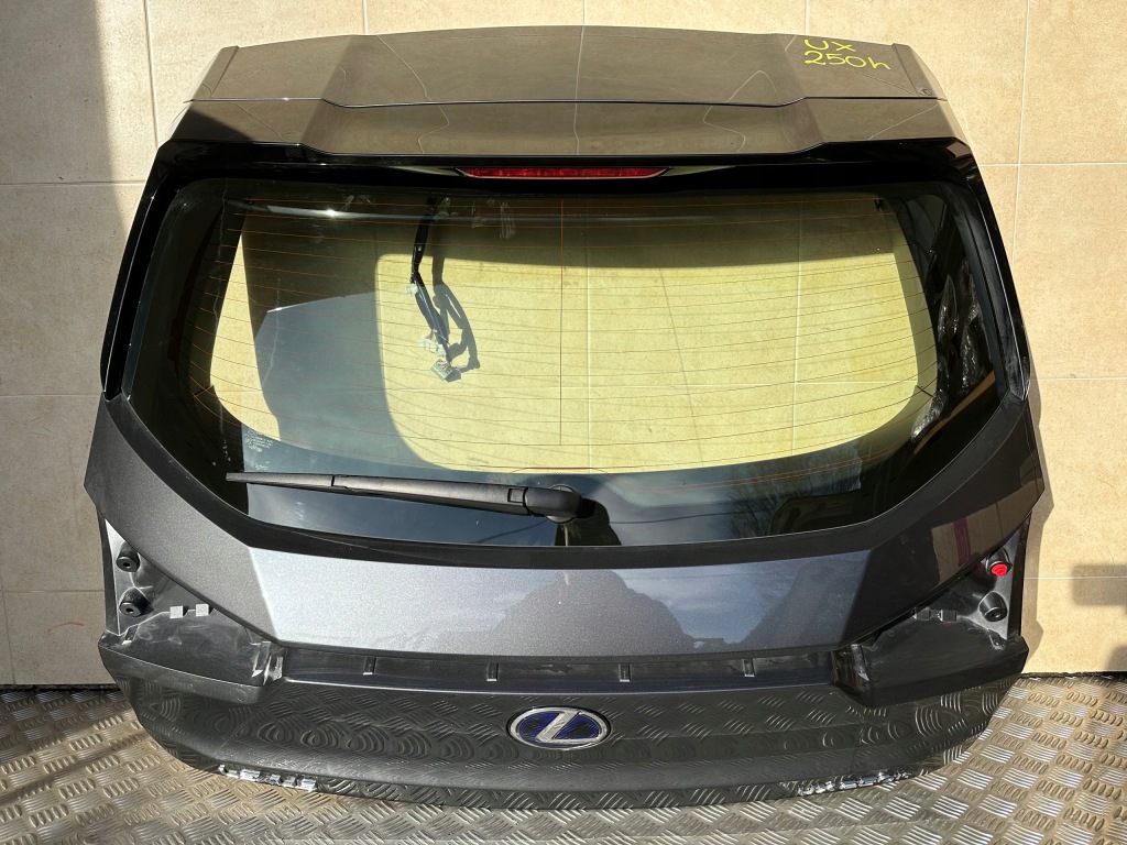 Купить Крышка багажника задняя комплектная камера lexus ux 250h hybrid