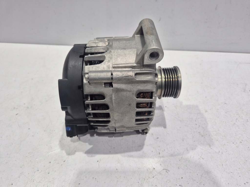 Генератор peugeot 308 3 3 1.6 puretech 508 citroen ds7 9831731780 Недорого