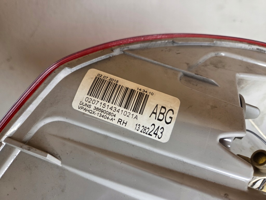 Лампа правий задній права задня opel astra j універсал 13282243 Доставка