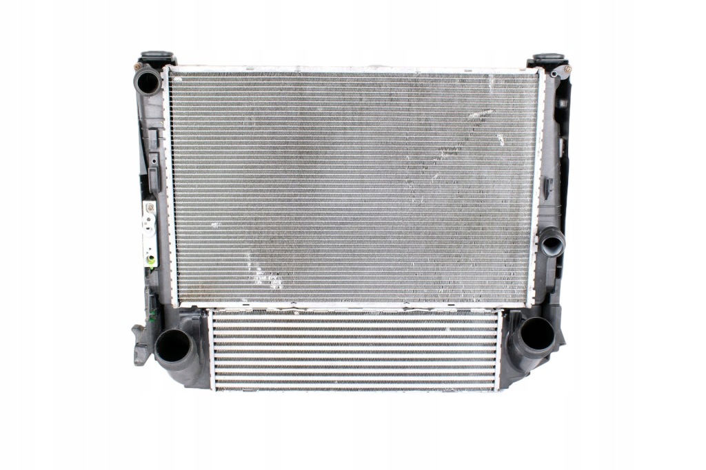 Купити Комплект  радіатор кондиціонера інтеркулер 2.0d механічна коробка передач