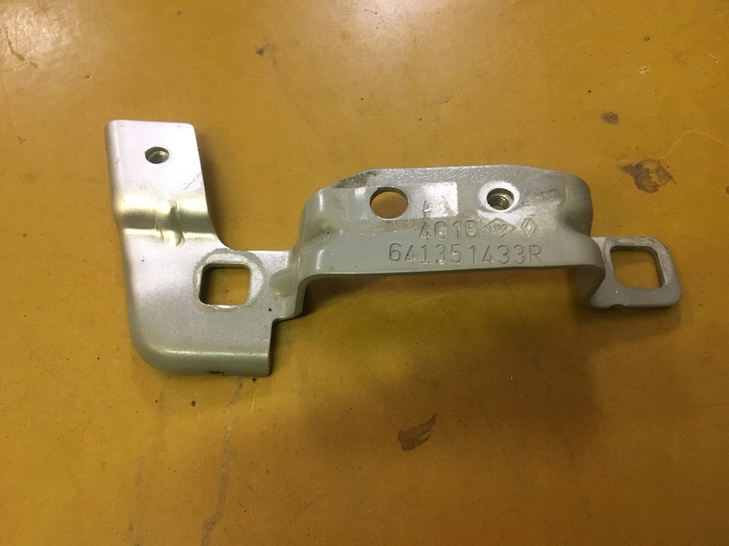 фото №1, Кронштейн кронштейн крила перед лівий renault megane iv