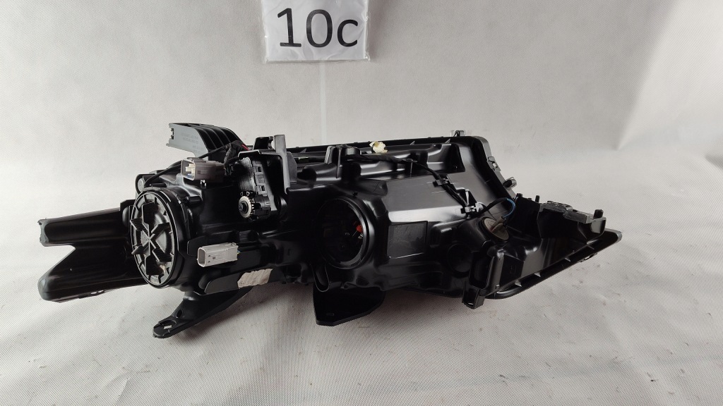 Mitsubishi outlander od 2015- фара led правий лінза фара правий Ціна