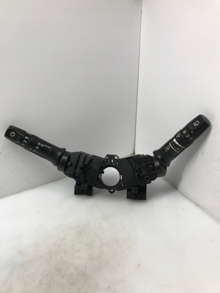 фото №1, Перемикач комбінований 202007358 hyundai