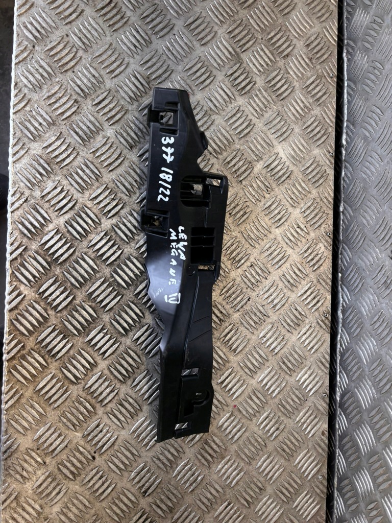 Купить Накладка шторки безопасности renault clio v 985p70268r