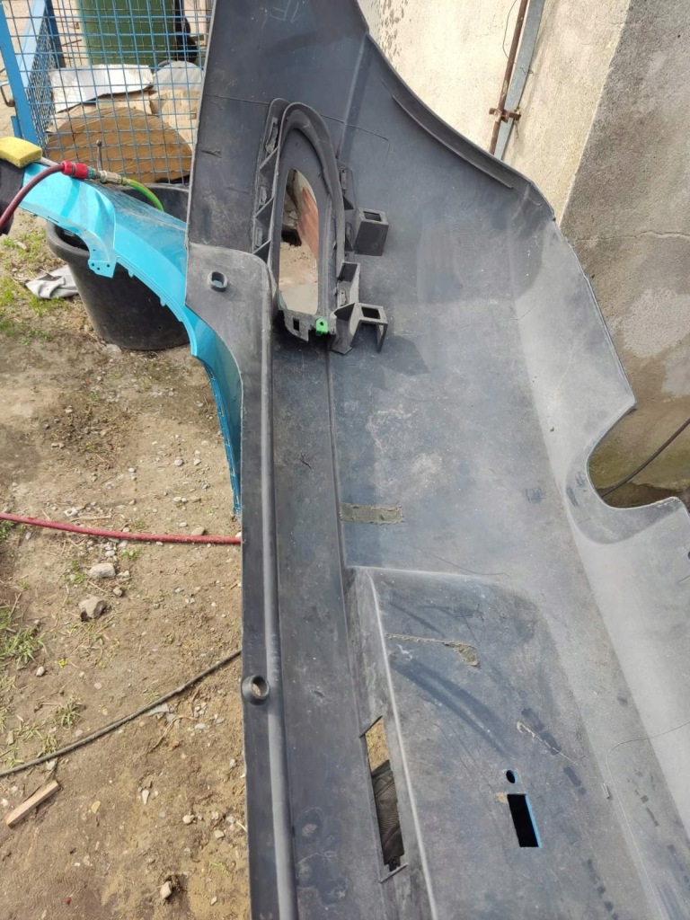 Opel corsa c 1999-2003 rok бампер задняя 09116147 Оригинал