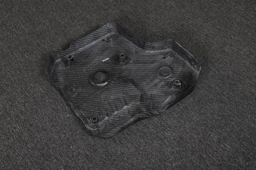 фото №7, Bmw 3 4 5 6 g20 g28 g23 g30 g38 плита защита двигателя карбон качество org