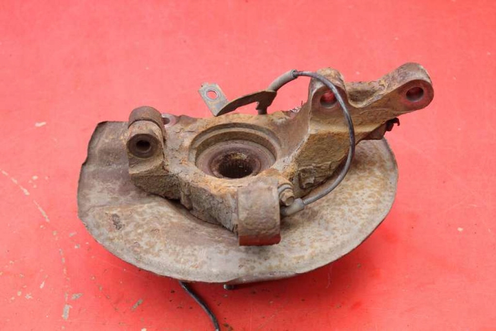 Поворотный кулак ступица правая перед dodge caliber 1.8 16v 150 km 06-12 в Украине